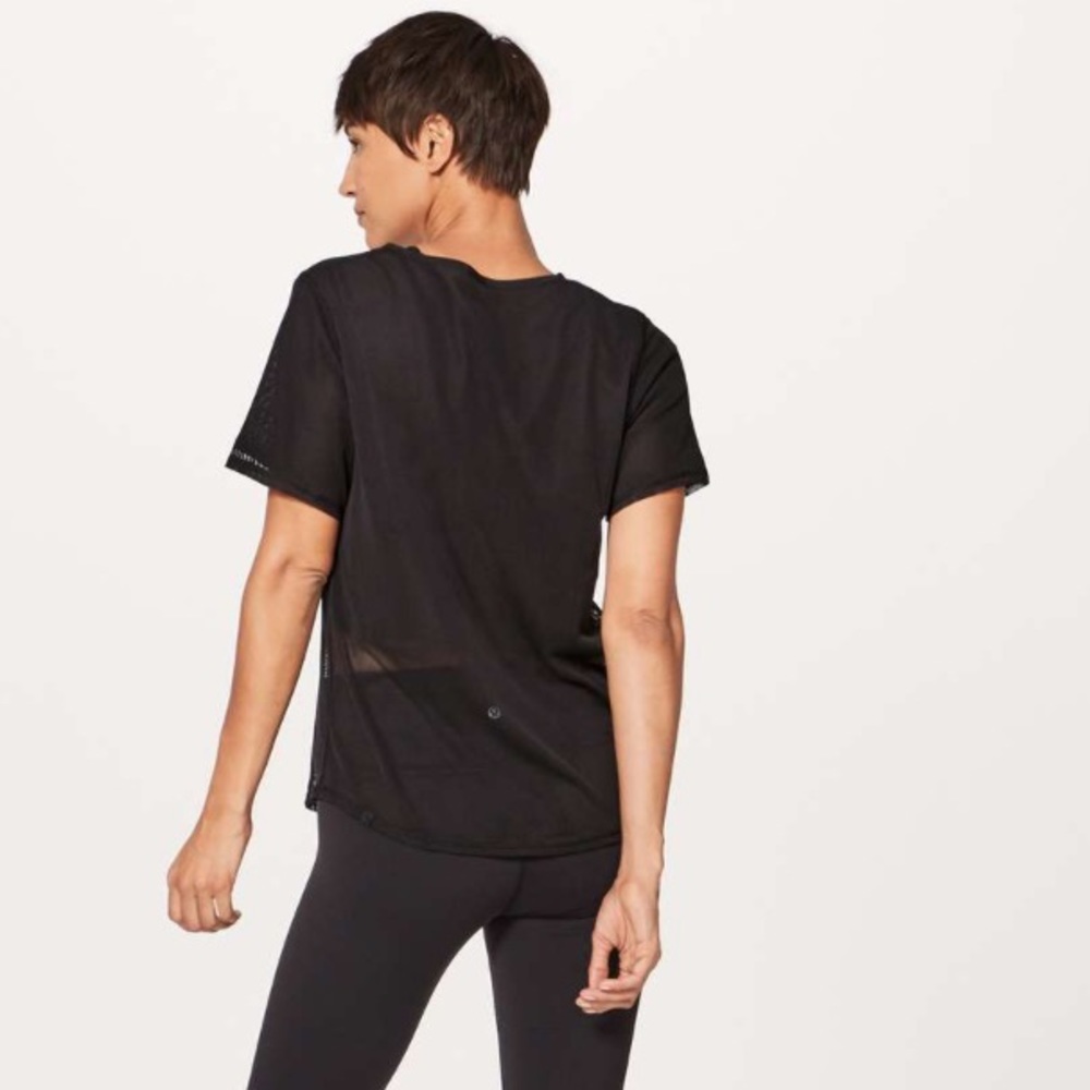 Lululemon Mesh Tee
